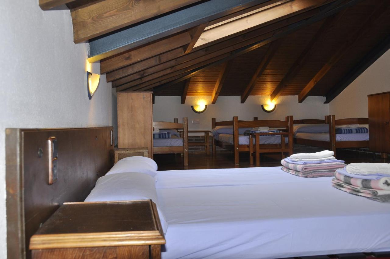 Casa De La Montana Albergue Turistico Avín Δωμάτιο φωτογραφία